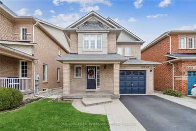 5856 Blue Spruce Avenue, Burlington, ON L7L 7N8