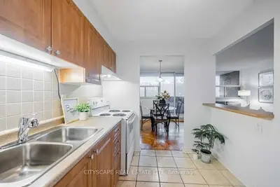 3501 Glen Erin Drive 212, Mississauga, ON L5L 2E9