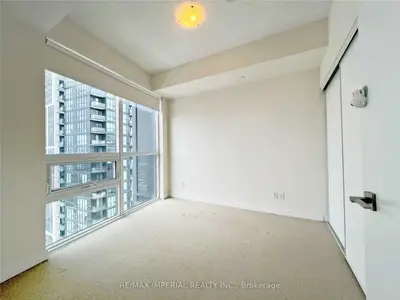 510 Curran Place 2909, Mississauga, ON L5B 0J8