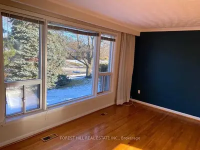 426 Seaton Drive, Oakville, On L6l 3y4