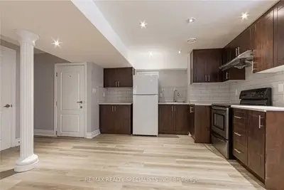 5118 Misty Pine Crescent Bsmt, Mississauga, ON L5M 8B7