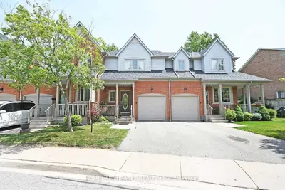 5223 Fairford Crescent 2, Mississauga, ON L5V 2M6