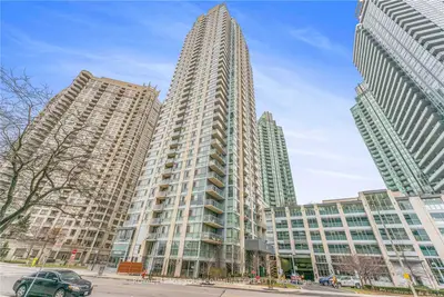 225 Webb Drive 3309, Mississauga, ON L5B 3Y5