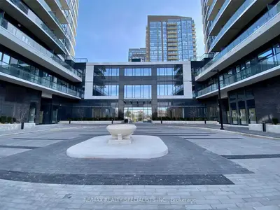 35 Watergarden Drive 611, Mississauga, ON L5R 0G8