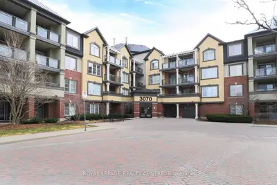 3070 Rotary Way 222, Burlington, ON L7M 0H1