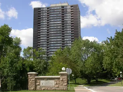 3100 Kirwin Avenue 2305, Mississauga, ON L5A 3S6