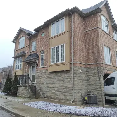 50 Strathaven Drive 125, Mississauga, ON L5R 4E7