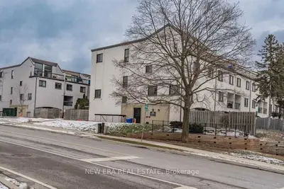 1008 Falgarwood Drive 19, Oakville, ON L6H 2P5