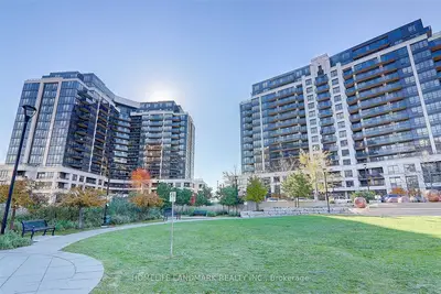 1060 Sheppard Avenue W 802, Toronto W05, ON M3J 0G7