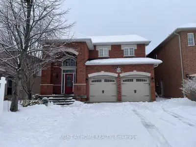 2194 WHITECLIFFE Way, Oakville, ON L6M 4W2