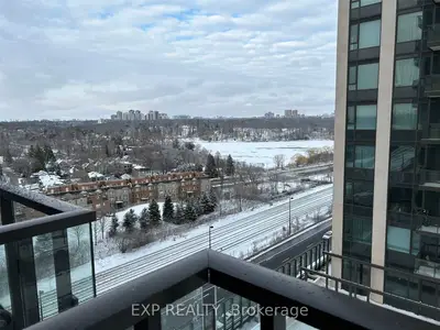 1928 Lakeshore Boulevard W 1705, Toronto W01, ON M6S 1A1