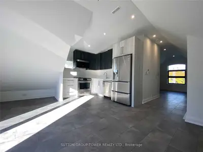 268 Keele Street Unit 4, Toronto W02, ON M6P 2K4