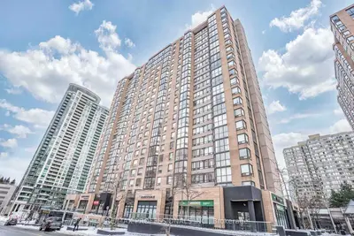 265 Enfield Place 205, Mississauga, ON L5B 3Y6