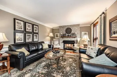 1376 Monks Passage, Oakville, ON, L6M 1J5