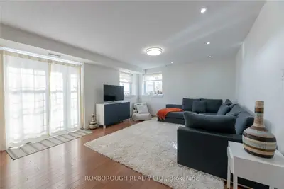 75 Maple Avenue 1, Mississauga, ON L5H 2R7