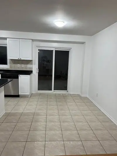 5255 Palmetto Place 33, Mississauga, ON L5M 0H2