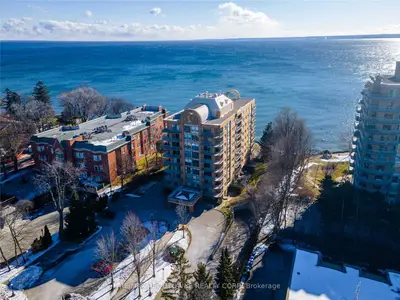 2210 Lakeshore Road 303, Burlington, ON L7R 4J9