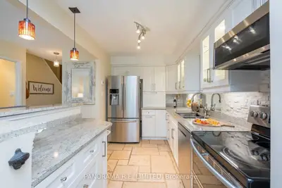 2676 Folkway Drive 88, Mississauga, ON L5L 2G5