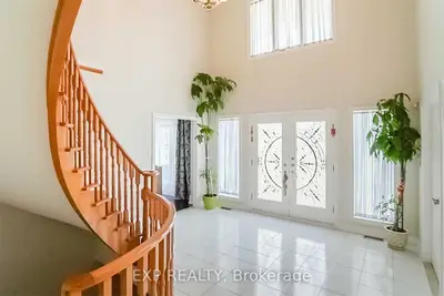 5278 Durie Road, Mississauga, ON L5M 2C7