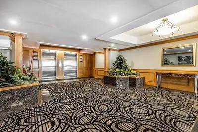 1272 Ontario Street 904, Burlington, ON L7S 2L8