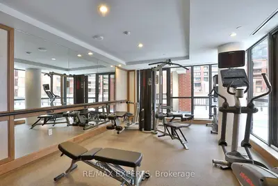 36 Via Bagnato Avenue 731, Toronto W04, ON M6A 0B7