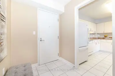 200 Broadway Avenue 501, Orangeville, ON L9W 5G3