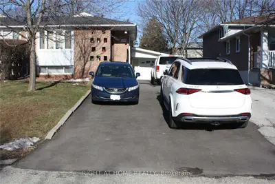 1233 Redbank/Main & Basem Crescent, Oakville, ON L6H 1Y4