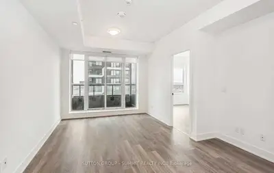 2489 Taunton Road 912, Oakville, ON L6H 3R9