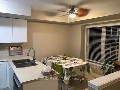 435 English Rose Lane 23, Oakville, ON L6H 7S9