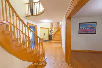 4042 Renfrew Crescent, Mississauga, On L5l 4j1