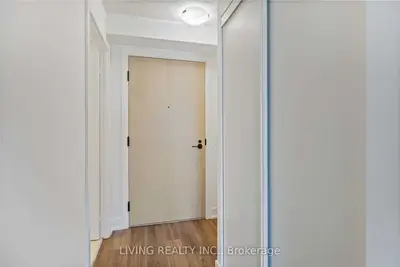 70 George Butchart Drive 314, Toronto W05, ON M3K 0G4