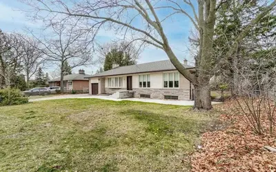 368 Lees Lane, Oakville, ON L6L 4S5