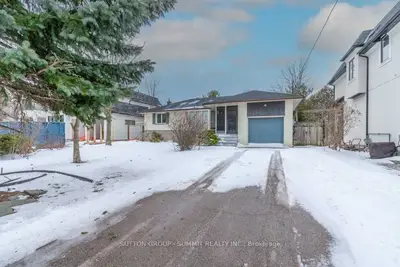 398 Tennyson Drive, Oakville, On L6l 3z1