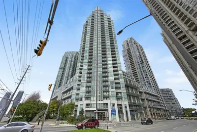 3939 Duke Of York Boulevard 1402, Mississauga, ON L5B 4N2