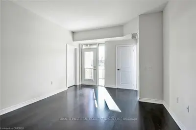 2393 Bronte Road 103, Oakville, ON L6M 1P5