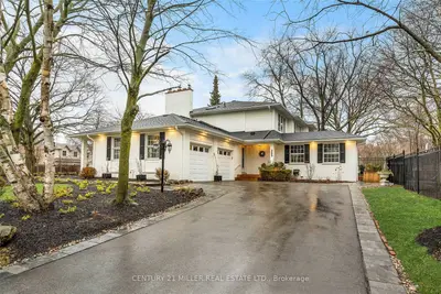 265 Cairncroft Road, Oakville, ON L6J 4M5