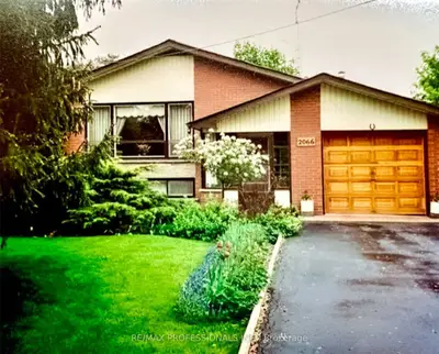 2066 REBECCA Street, Oakville, ON L6L 2A2