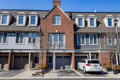 99 Brant Street 4, Oakville, On L6k 2z5