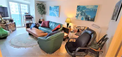 55 Speers Road 208, Oakville, ON L6K 0H9