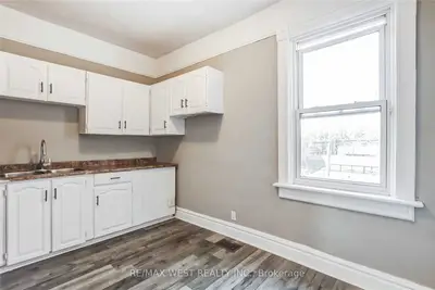 252 Annette Street 2nd+3rd, Toronto W02, ON M6P 1R1