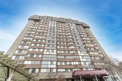 880 Dundas Street W 605, Mississauga, ON L5C 4H3