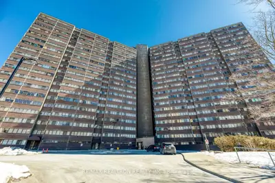 11 Wincott Drive 706, Toronto W09, ON M9R 2R9