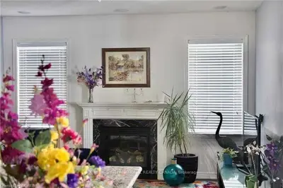 5622 LUCY Drive Upper, Mississauga, ON L5M 0V6