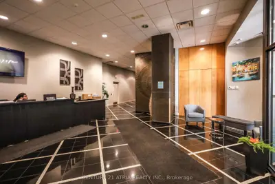 2737 Keele Street 814, Toronto W05, ON M3M 2E9