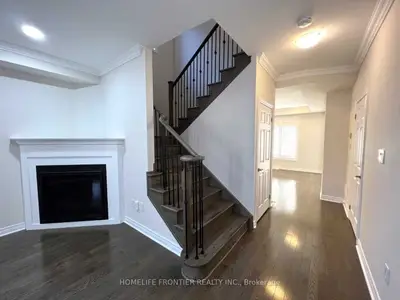 343 North Park Boulevard, Oakville, On L6m 1p7