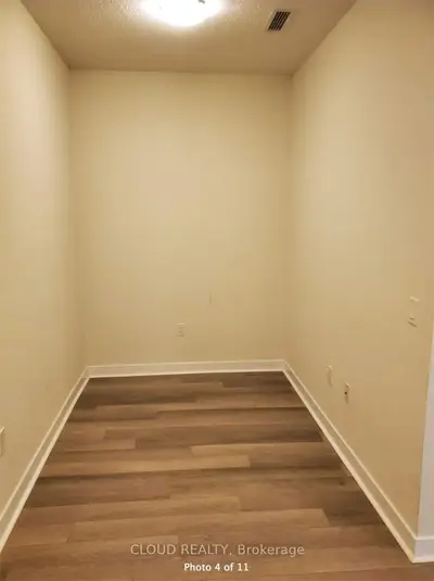 3975 Grand Park Drive 901, Mississauga, ON L5B 0K4
