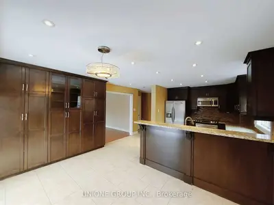4679 Owl Circle, Mississauga, On L4z 2w8