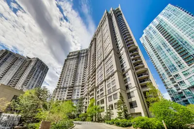 3888 Duke Of York Boulevard PH27, Mississauga, ON L5B 4P5
