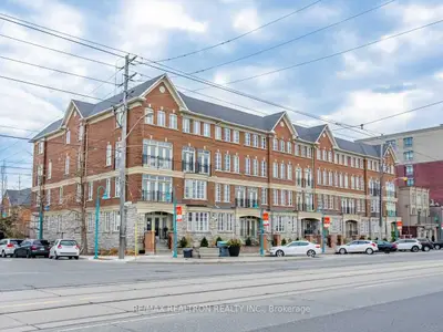 3531 Lakeshore Boulevard W 102, Toronto W06, ON M8W 1P4
