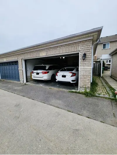 5975 Tenth Line, Mississauga, ON L5M 6K7